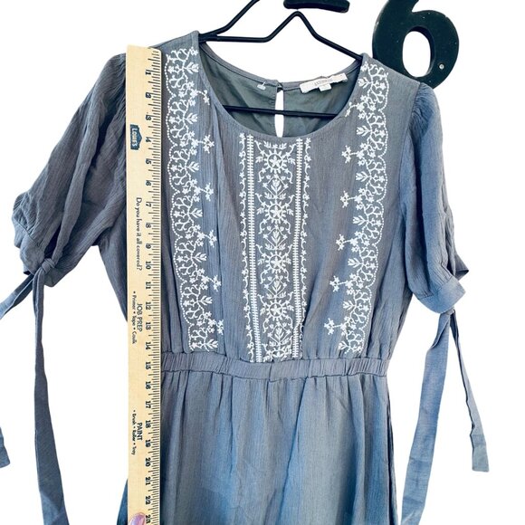 Antoinette By Bohme Embroidered Boho Dress Small  Gray 100 % Rayon - Picture 9 of 10